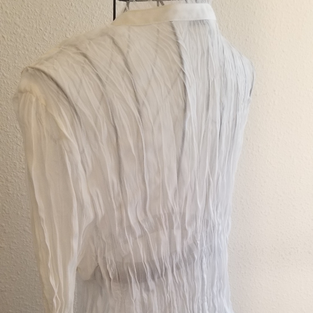 Blouse - Picture 2 of 9